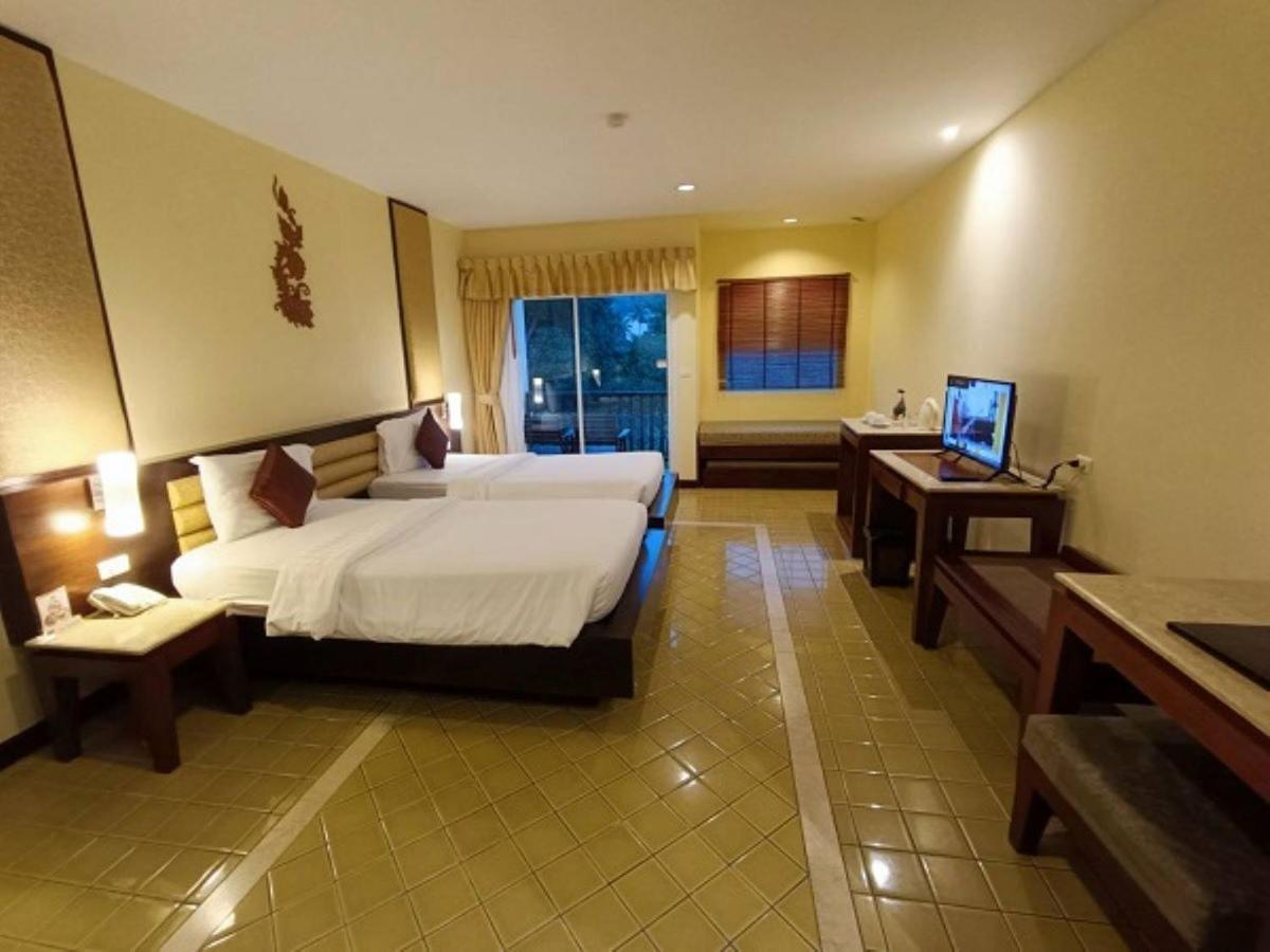 Duangjitt Resort&Spa - SHA Plus Patong Exterior foto